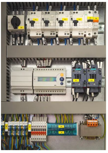 你覺得電工算是技術(shù)工人嗎？成為電工需要掌握哪些技能？